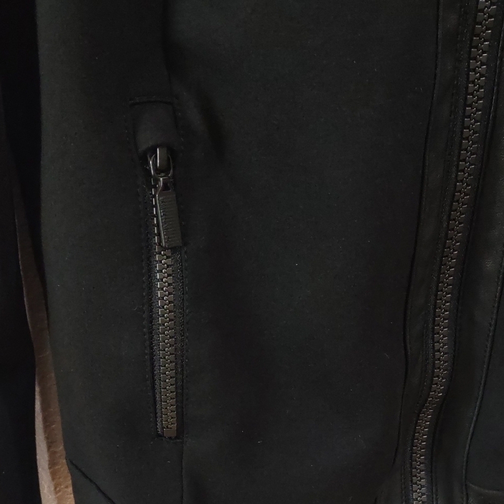 HARLEY DAVIDSON Black Zip-Up Jacket - Picture 7 of 17